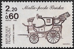 La malle-poste Briska marron sur beige