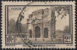 Arc de Triomphe d